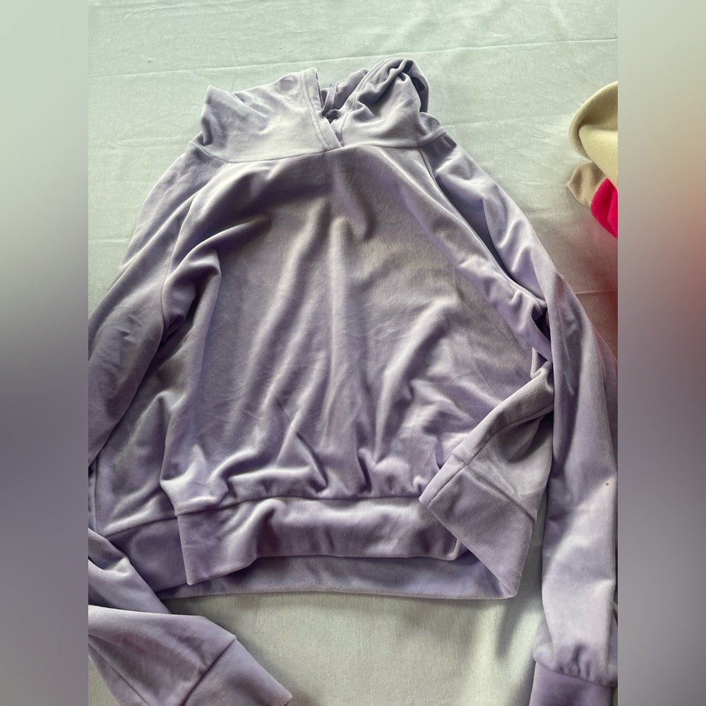 Charlotte Russe Purple Sweatshirt